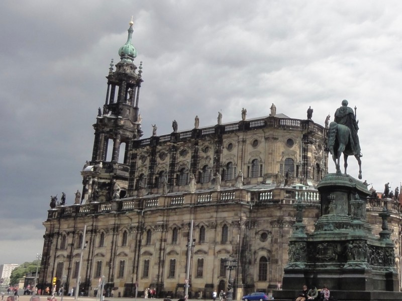 Dresden - 032 - Version 2 – Version 4